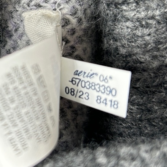 Aerie Womens Fair Isle Oversized Turtleneck Poncho Sweater Pullover Medium - Picture 7 of 9